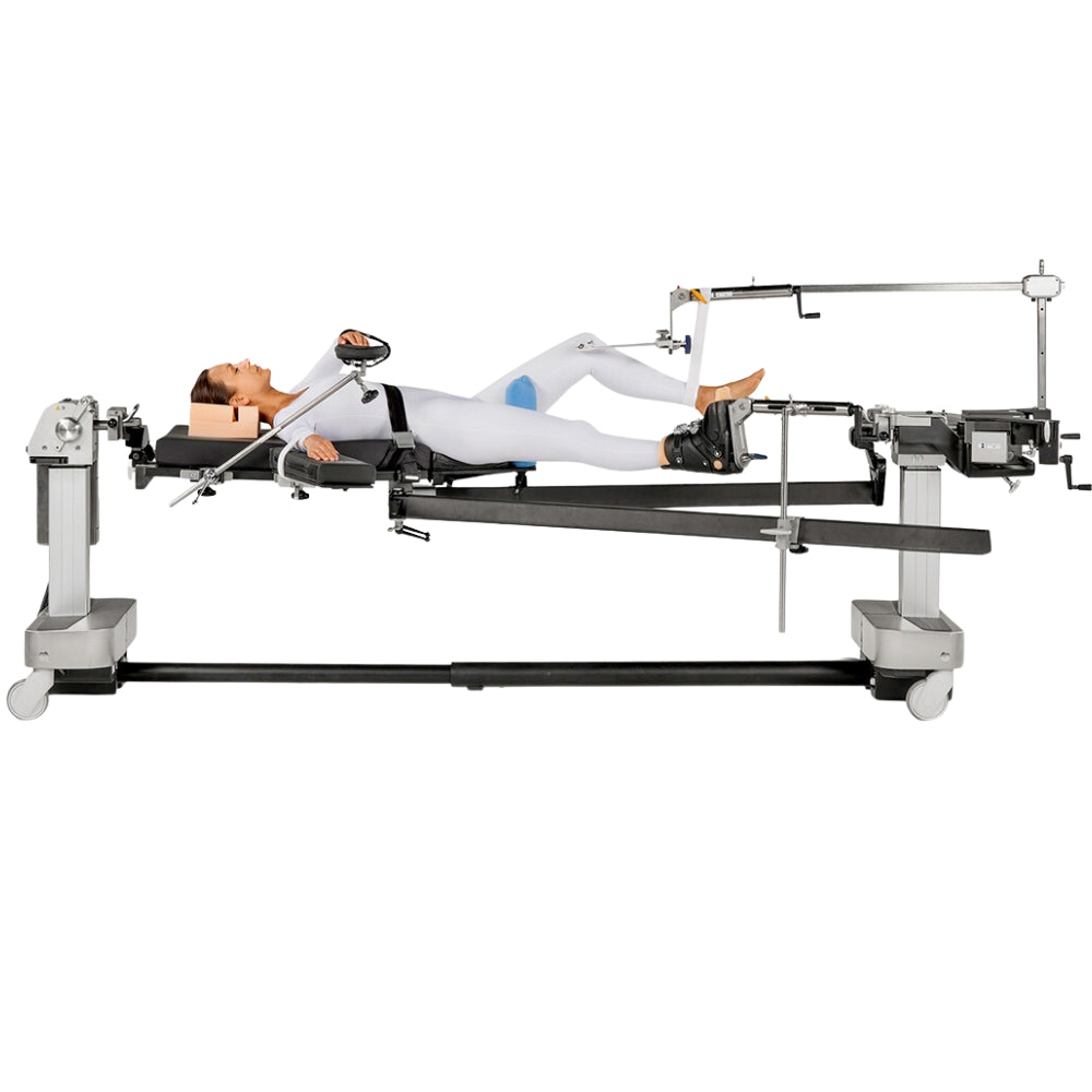 paient-on-hann-table-ortho